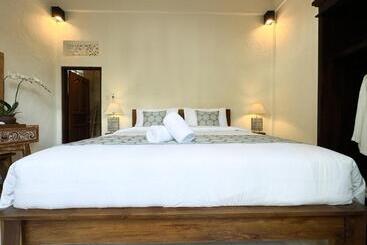 פנסיון Pranawa Guest House