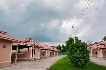 אתר נופש เอเจ รีสอร์ท