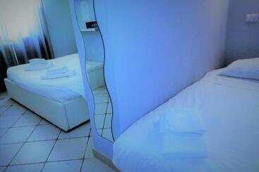 ベッドアンドブレックファースト Albachiara Guest House