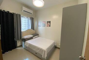 هتل آپارتمان Cozy Blossom Near Naia