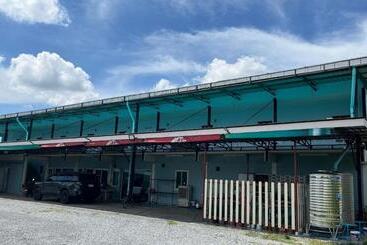 Albergue กุลทีปโฮสเทล