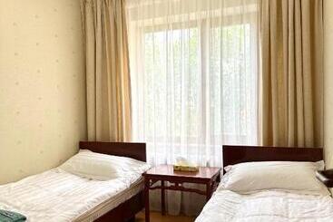 هاستل Amar Guest House