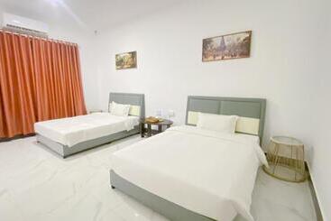 הוסטל Easy Backpackers Paradise