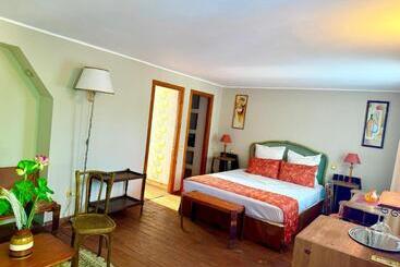 Domeniile Clos Des Colombes