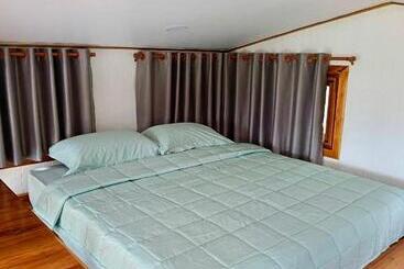 פנסיון บ้านเพียงเขา