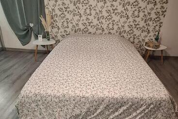 פנסיון Agréable Suite Parentale