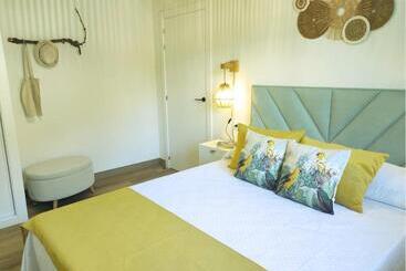 Apartamentos Bágoas De Mencía Peares Ribeira Sac