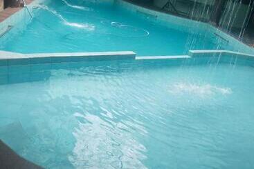 مبيت وإفطار Ljp Farm Resort