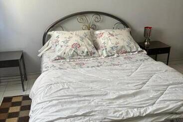 مبيت وإفطار Mimimamy