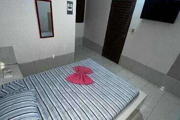 ベッドアンドブレックファースト Pousada Gaivota Do Araguaia