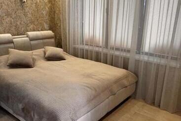 هتل آپارتمان Guest Apart Polyana