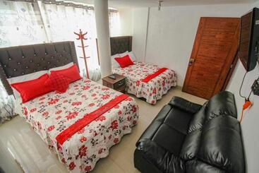 ホテル Dgloria Churin