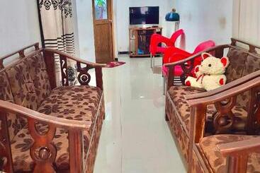 Пансион Mount Lavender