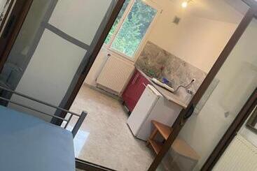 ペンション Studio à Louer