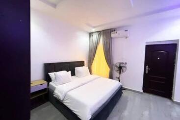 پانسیون Two Luxury Bedrooms In Lifecamp