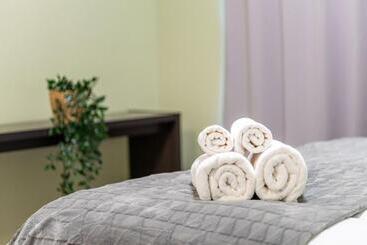 公寓式酒店  楽宿ー花園北