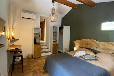 ベッドアンドブレックファースト Cyprès Du Château