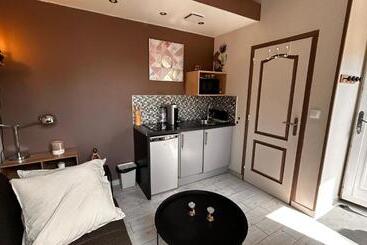 צימר Mini Studio Et Espace Extérieur