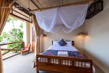 هتل Lamer Homestay & Villa   Vinh Hy Bay
