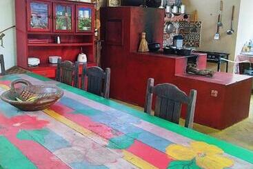 Pousada Terra Do Sossego   Rio Na Propriedade   Piscina De água Mineral  Lazer   Artes   Pomar   Tri