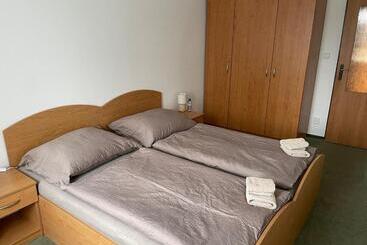 بنسيون Ubytování Jívka 86