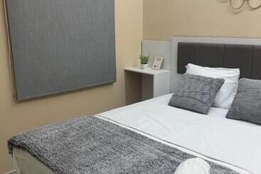 アパートホテル Sun City Accomodation