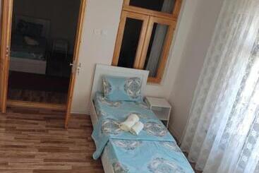 بنسيون Amirjon