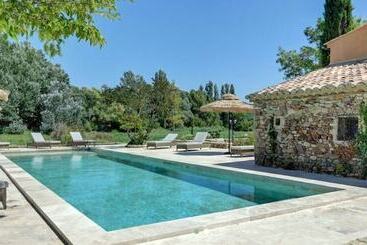 Пансион Bastide Des 7 Sœurs