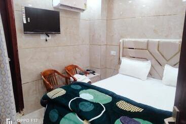 پانسیون Mv Grand Guest House