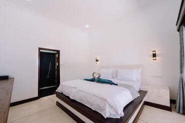 פנסיון Villa Kamaria