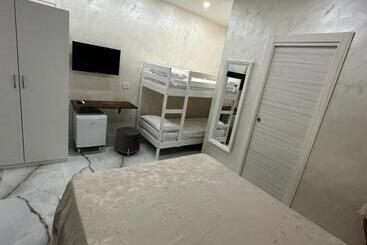 تختخواب و صبحانه Blessing Room 4