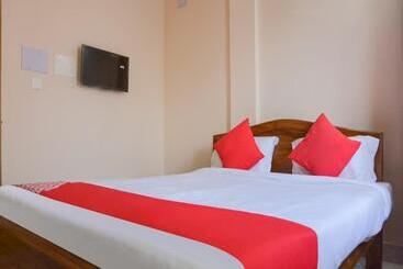 فندق Goroomgo Caroline Homestay Bhubaneswar
