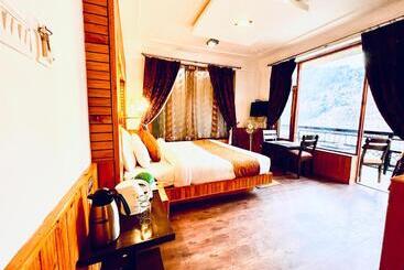 فندق The Channel Lodge