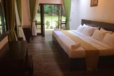 Отель Villa D55