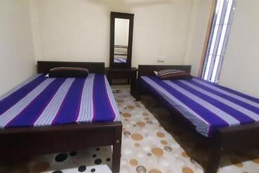 פנסיון Lucky Holiday Resort