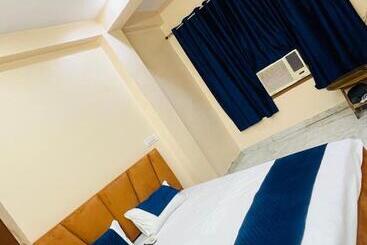 پانسیون The Kashidham P  Guest House