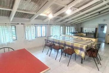 استراحتگاه Istays   The Colonial Villa, Yercaud