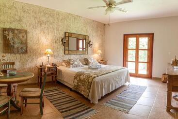 مبيت وإفطار Hospedaria Recanto Da Montanha