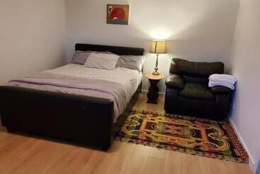 Charming B&b Retreat