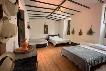 فندق Las Tres Viejas