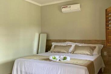 בית מלון כפרי Pousada Villa Chalé