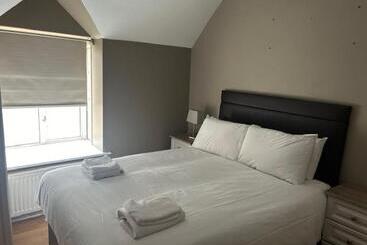 فندق The Shire Accommodation