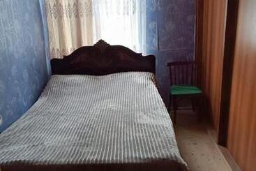 پانسیون Guest House Cafe Nita