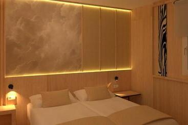 ペンション Pensión Pakeleku