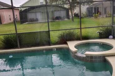 بنسيون Posh Guest Suite With Pool