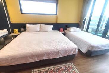 هتل Flamingo Linh Trường Hải Tiến Khu Nghỉ Dưỡng 5 Sao Cạnh Chùa Bụt