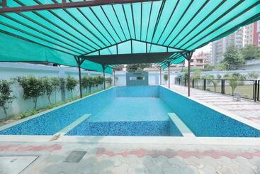 The Leela S Paradise