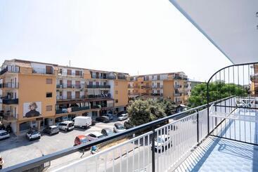 ペンション Prestige House 9