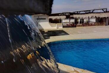 پانسیون Residencia Familiar Galeon