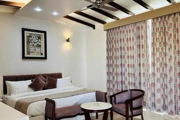 리조트 Ridhi Retreat